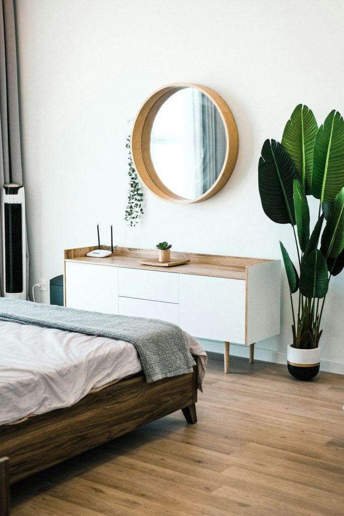 white-wooden-dresser-with-mirror-7pcfuybp-p8 white-wooden-dresser-with-mirror-7pcfuybp-p8